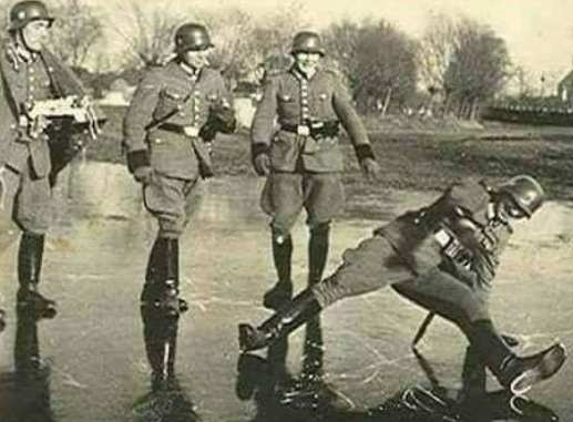 Amikor nagyban zajlik a háború, de te leszarod, mert a break dance az életed