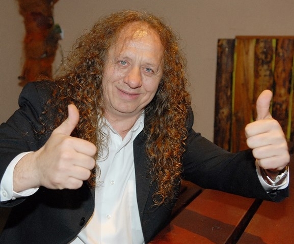 A következő posztig Zámbó Árpy arcában gyönyörködhetünk