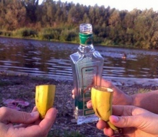 Nem volt kéznél pohár, de megoldották