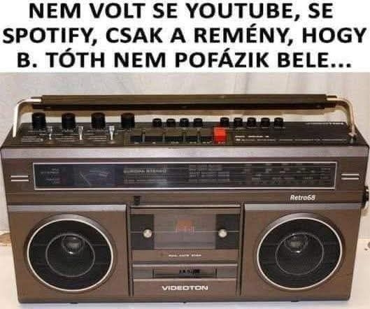 De sajnos mindig beledumált 🙂