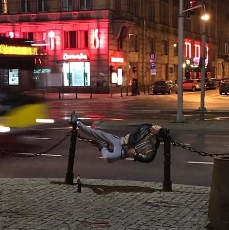 Vasárnap hajnali emlékek