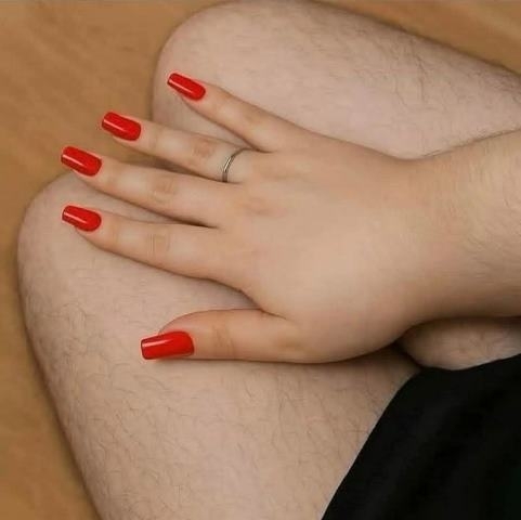 Szerintetek is szép lett a körme?