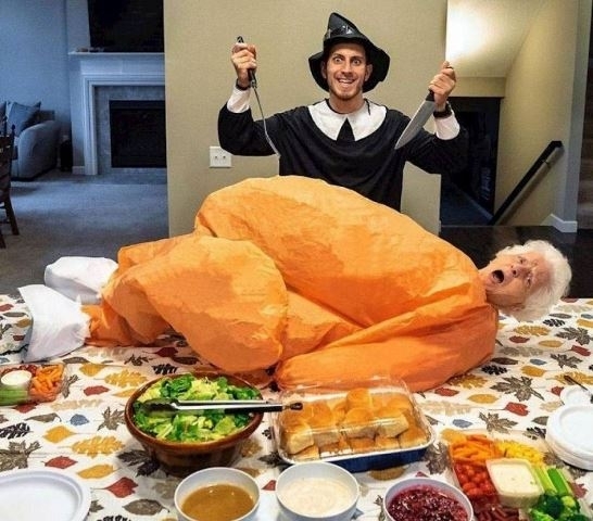 Rávették a nagyit a hülyeségre