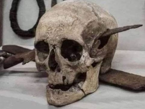 Amikor 500 évvel később is látható, hogy sz@r napod volt