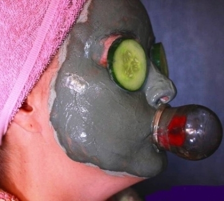 Az arcpakolások régóta a legkedveltebb szépítőszerek közé tartoznak