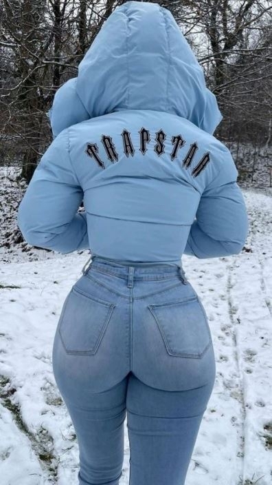 Megszűnik a havazás, de marad a sok felhő