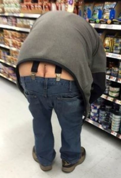 Ma a helyi Tescoban villant a kőműves dekoltázs