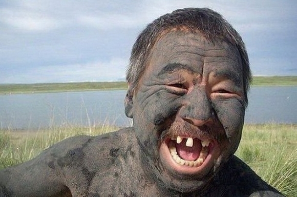 Mi a különbség a melóhelyed és a fegyház között?