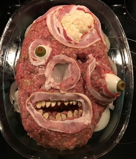 Ma karfiollal és tojással töltött zombi fasírt volt ebédre