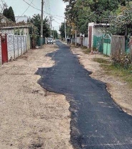 Sokáig kellett könyörögni a helyi önkormányzatnak, de végül elkészült a munka