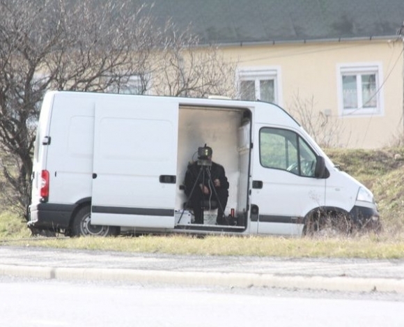 Éberék trükközgetnek