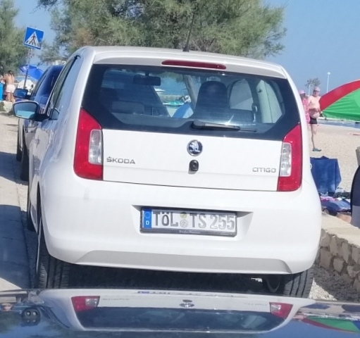 Érdekes rendszám