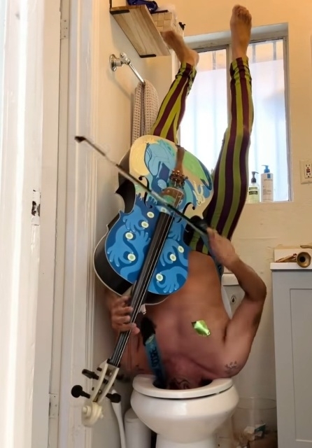 Van baj, nem kevés