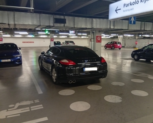 Parkoló kijárat